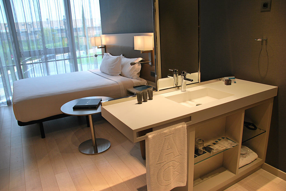 Ac Hotel Kansas City Plaza Екстер'єр фото