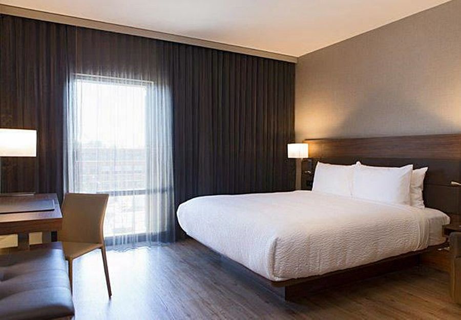 Ac Hotel Kansas City Plaza Екстер'єр фото